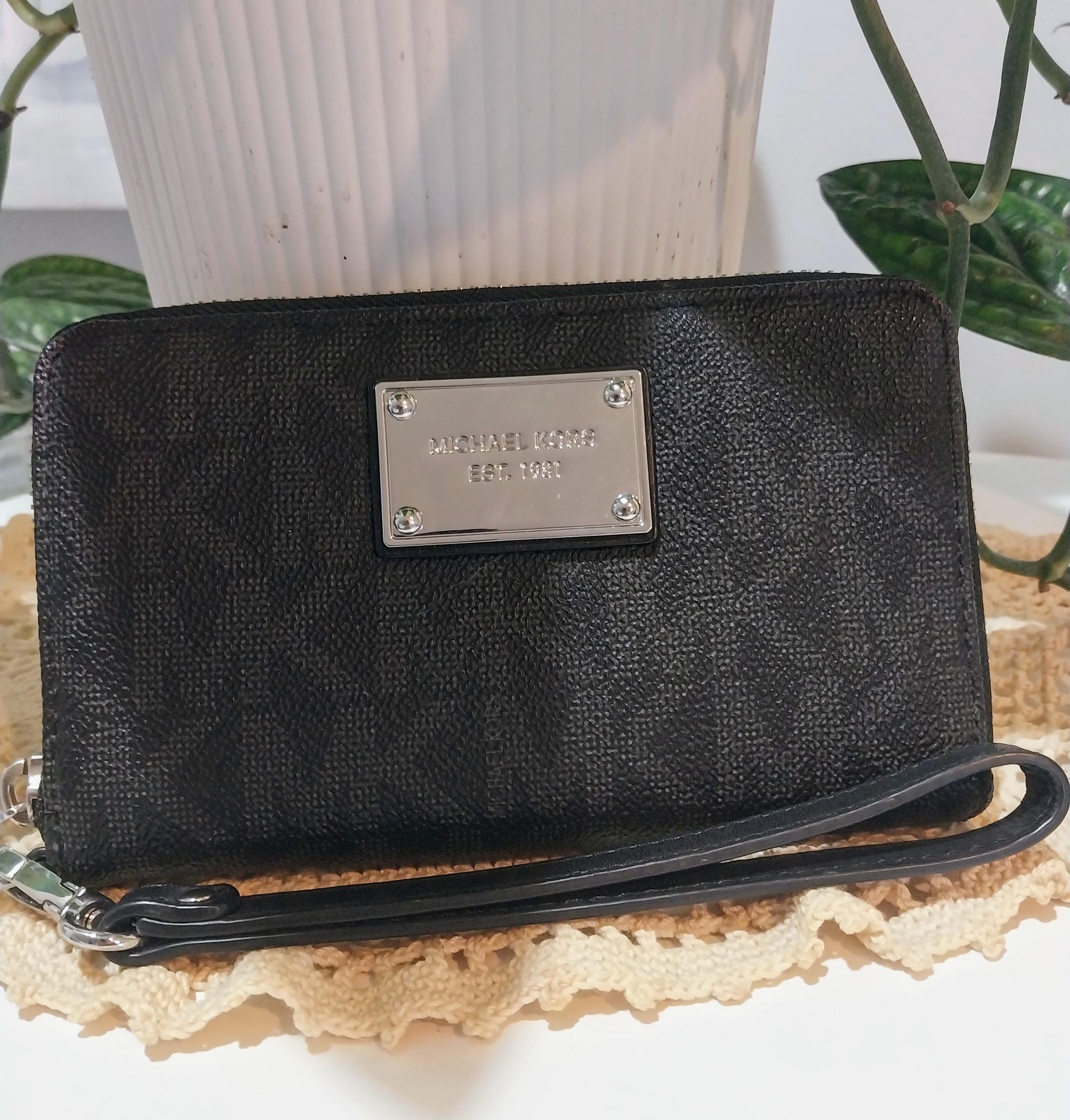 MICHAEL KORS FOLIO CASE iPhone 13 メタリック MICHAEL%2520KORS%2520MK%