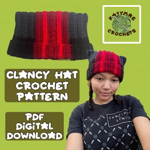Może przedstawiać: Wzór na czapkę na szydełku o nazwie "Clancy Hat" z czerwono-czarnym wzorem w paski. Wzór jest dostępny jako cyfrowy plik PDF do pobrania. Obraz przedstawia osobę noszącą czapkę i zbliżenie czapki.