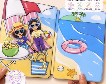 Könnte beinhalten: Ein DIY-ausdruckbares Puppenhaus-Set mit einer Strandszene, zwei Papierpuppen, einem Sonnenschirm, einem Kokosnussgetränk, einer Strandtasche, einem rosa Schwimmring und einem Seestern. Oben rechts steht der Text DIY PRINTABLE DOLLHOUSE PRINT CUT CREATE PLAY.