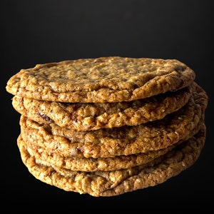 Giant Oatmeal Cookie Recipe image 1