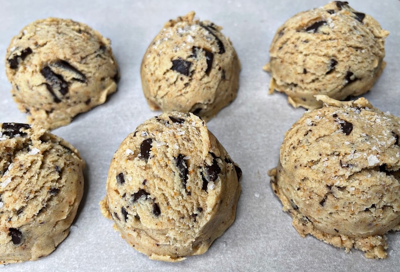 Gluten Free Homestyle Chocolate Chip Bakery Cookie Recipe image 3