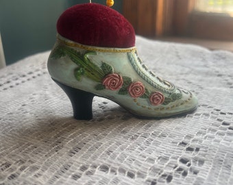 Vintage Victorian Ladys Shoe Boot Sewing Pin Cushion Green Pink Roses