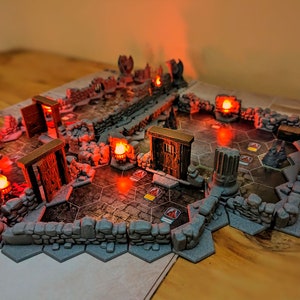 Walls & LED Torches Set for Gloomhaven – Modular Hex System for Jaws of the Lion, Frosthaven and DnD