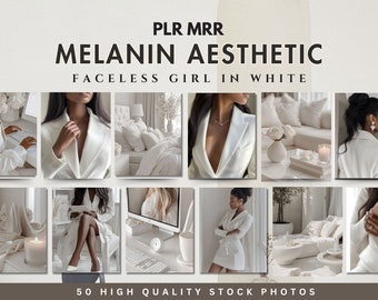 Peut inclure: Une collection de 50 photos de stock de haute qualité mettant en scène une femme sans visage vêtue de blanc. Les photos présentent une esthétique minimaliste avec un accent sur les fonds blancs et les poses simples. Les images sont parfaites pour les blogueurs, les influenceurs des médias sociaux et les entreprises à la recherche de visuels de haute qualité.