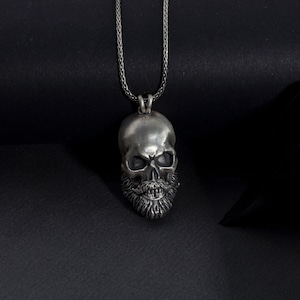 Oxidierte Sterlingsilber-Schädel-Halsketten, Schädel-Anhänger mit Kettenhalskette, Einzigartige Schädel-Halskette für Biker, Einzigartiges Geschenk für den Vatertag