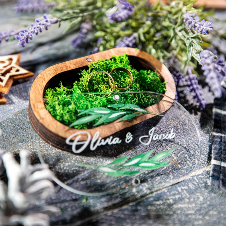 Wedding ring box for ceremony, Ring Bearer with Acrylic Lid & Wood Base and Moss, Personalized Wedding Ring Box, Wooden USB 3.0 Flash Drive image 2