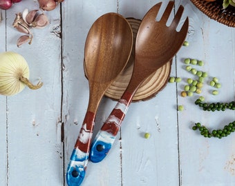 Wood & Resin Serving Spoons - A set of 2 - Wooden Red Blue Serving Utensils, Wedding Gift for her, Wooden Salad Serves, Kitchen Utensils