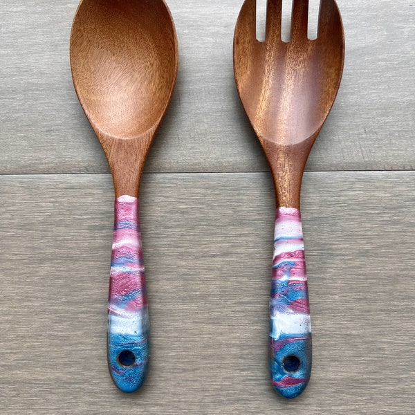 Wood & Resin Serving Spoons - A set of 2 - Wooden Blue Pink Serving Utensils, Wedding Gift for her, Wooden Salad Serves, Kitchen Utensils