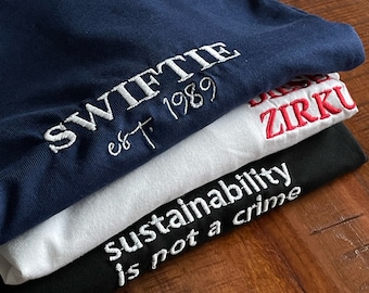 bestickt personalisiert TShirt Shirt Wunschtext customized Geschenk Unisex