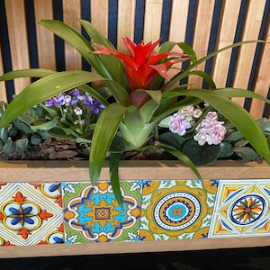 Mexikanische Fliesen gemusterter Holzblumentopf, geflieste Blumentöpfe, Holzblumentopf, Holzblumentöpfe für Balkon und alle Bereiche Ihres Hauses