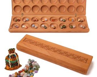 Seconda scelta Hus Bao Classic | Gioco dei ciottoli | Mancala | Kalaha | Gioco delle pietre preziose prodotto in Germania | Pietre preziose, borsa e istruzioni - Italia
