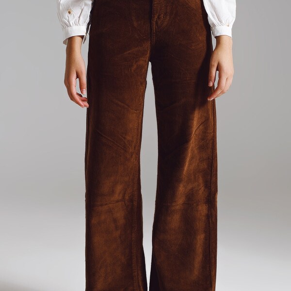 Cropped Cord Pants in Brown