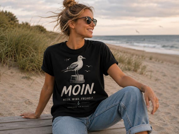 MOIN Seagull Shirt for Women and Men | Coastal Wind Collection North Sea Baltic Sea | Sea Wind Freedom T-Shirt | Unisex Cotton Black