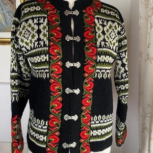 Maglione norvegese vintage con fermagli in argento / Lana nordica / Giacca in maglia folk / Lusekofte Nordstrikk scandinavo