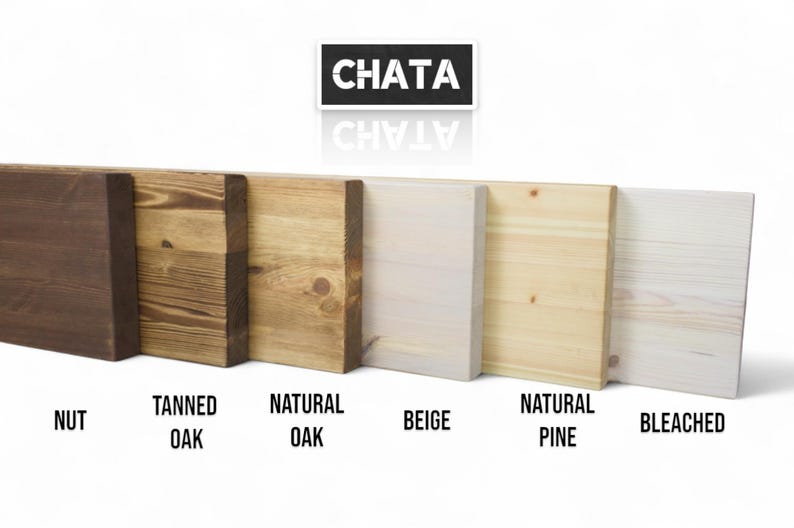 Peut inclure: Pr&eacute;sentation de six planches de bois aux couleurs vari&eacute;es : noix, ch&ecirc;ne tann&eacute;, ch&ecirc;ne naturel, beige, pin naturel et blanchi. Le mot "CHATA" est affich&eacute; dans un rectangle noir.