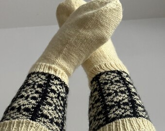 Hand-Knitted Nordic Wool Socks – Finnish Winter Socks