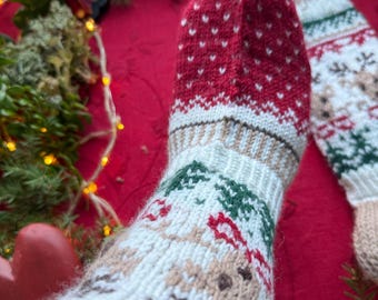 Hand knitted Christmas socks  - Wool socks  - Nordic socks - Cozy socks -  Nordic socks - Socks from Finland - Reindeer socks