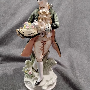 Figurine Gentleman en porcelaine