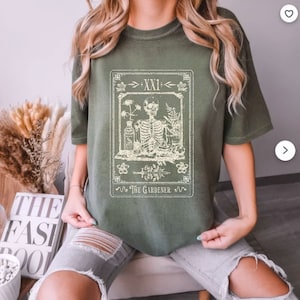 Camiseta de esqueleto de jardinero con carta del tarot de jardinería, camiseta para amantes de las plantas, esqueleto de colores cómodos, regalo de jardinero para mamá