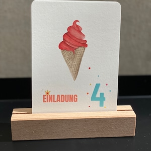 Einladungskarten-Set Motiv: Eis aquarell rot Erdbeere personalisiert Kindergeburtstag Postkarte A6