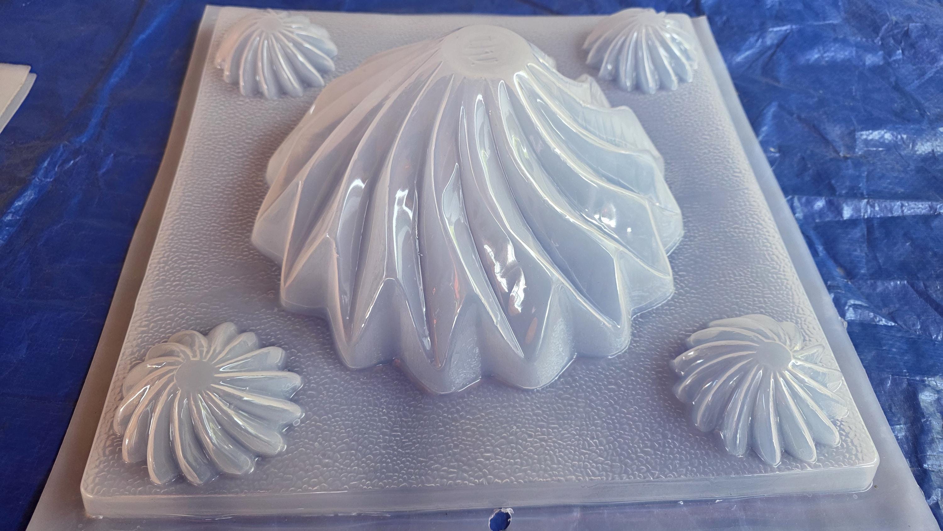 princess dress jello mold DIY Disney princess jelly jello dress cooking recipe