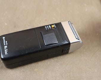 Vintage Hitachi BM-30 Mr Jelmi Battery Shaver - Mens Grooming - Made In Japan