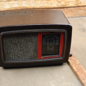 Radio receiver &quot;PHILIPS 208U-37&quot; - Vintage radio receiver - Old radio receiver - Transistor radio