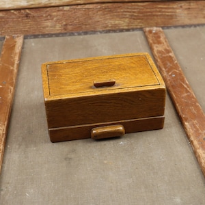 Scatola per sigarette o sigari in legno verniciato con cassetto