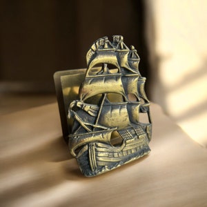 Ornate Vintage Brass Galleon Desk Tidy Letter Rack 14cm Gift