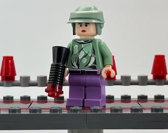 Leia Endor Custom Lego Star Wars: The Complete Saga Minifigure