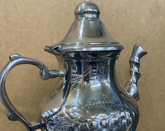 Teiera in argento artigianale marocchina | piccola teiera fatta a mano | teiera artigianale