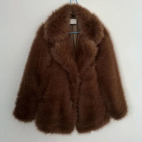 Luxus Pelzmantel • Flauschiger Pelz Zottel Mantel • Weiblicher Mantel • Damenjacke für Winter • Warmer Pelzmantel • Geschenk für Freundin • Oberbekleidung