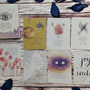 3 mensajes del universo, energía propia, guía diaria, herramientas de adivinación, lecturas curativas, lecturas energéticas, lecturas del yo, lecturas del oráculo