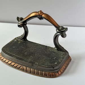Vintage Cast Metal Bookend or Display Shelf – Copper Tone Scrollwork – Mid Century Art Deco Style – 1950s–1960s Hollywood Regency Decor