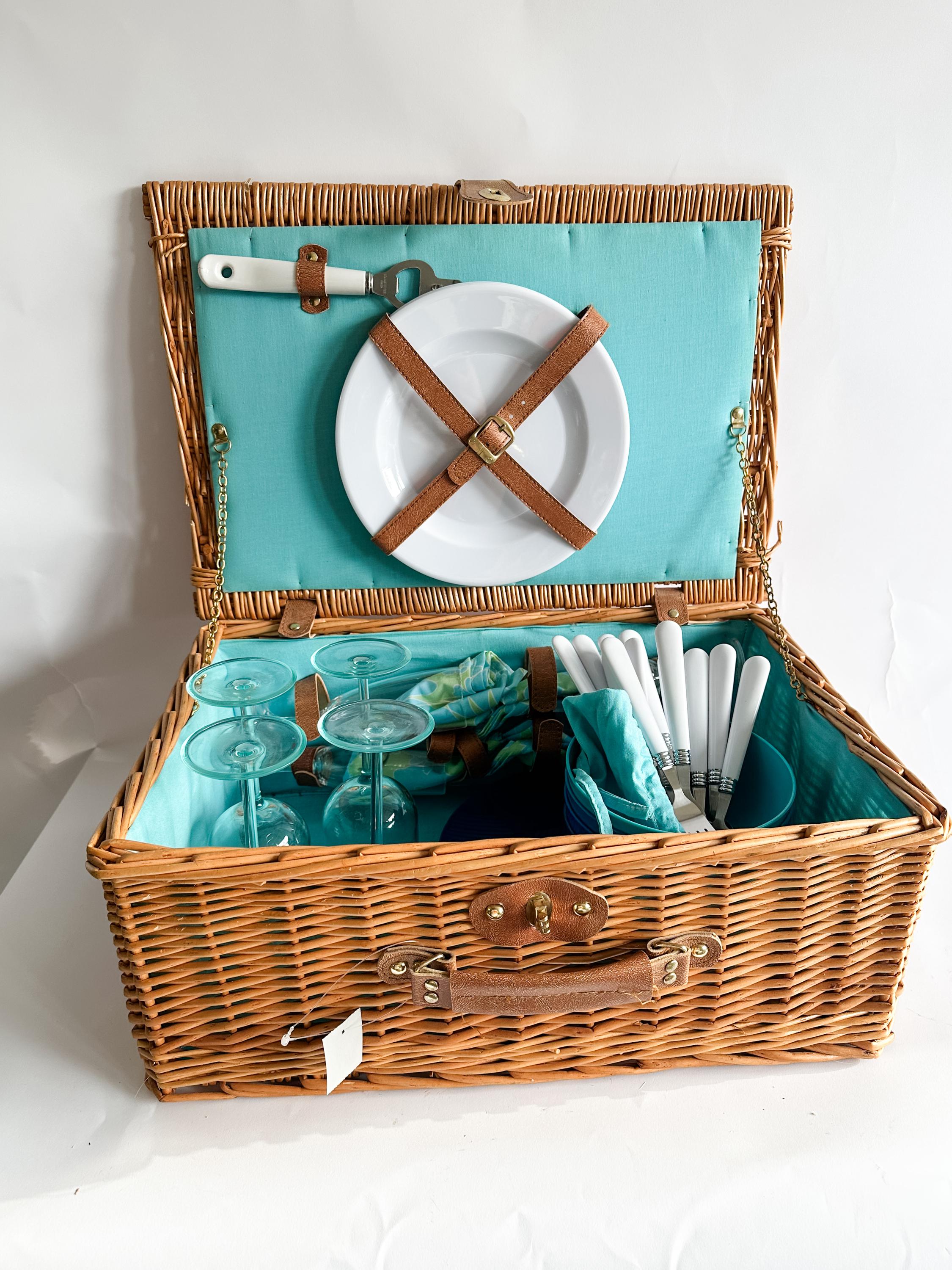Brexton Vintage Picnic Basket - Etsy