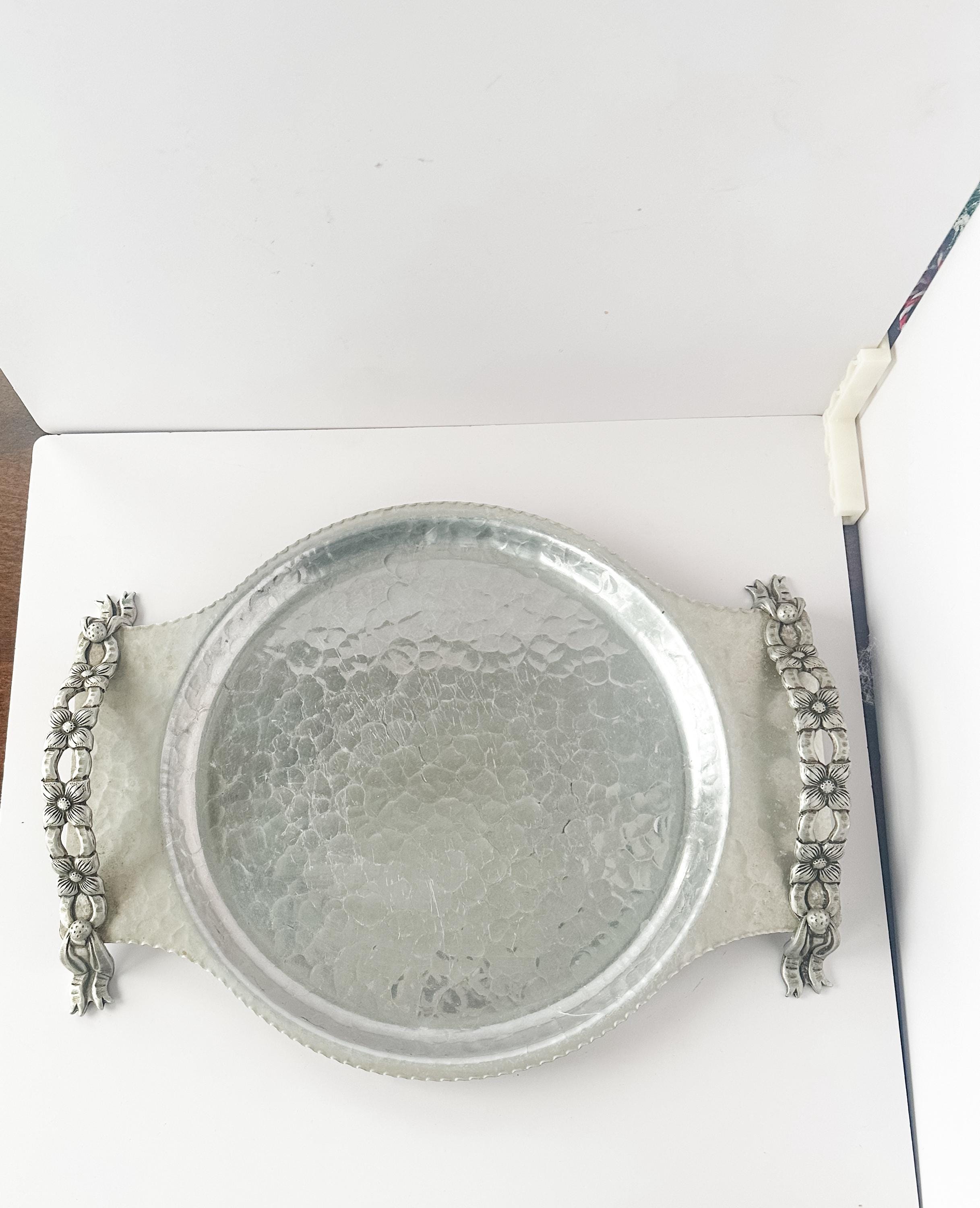 Gothic Elegance Halloween Skull Serving Tray | LTD Commodities