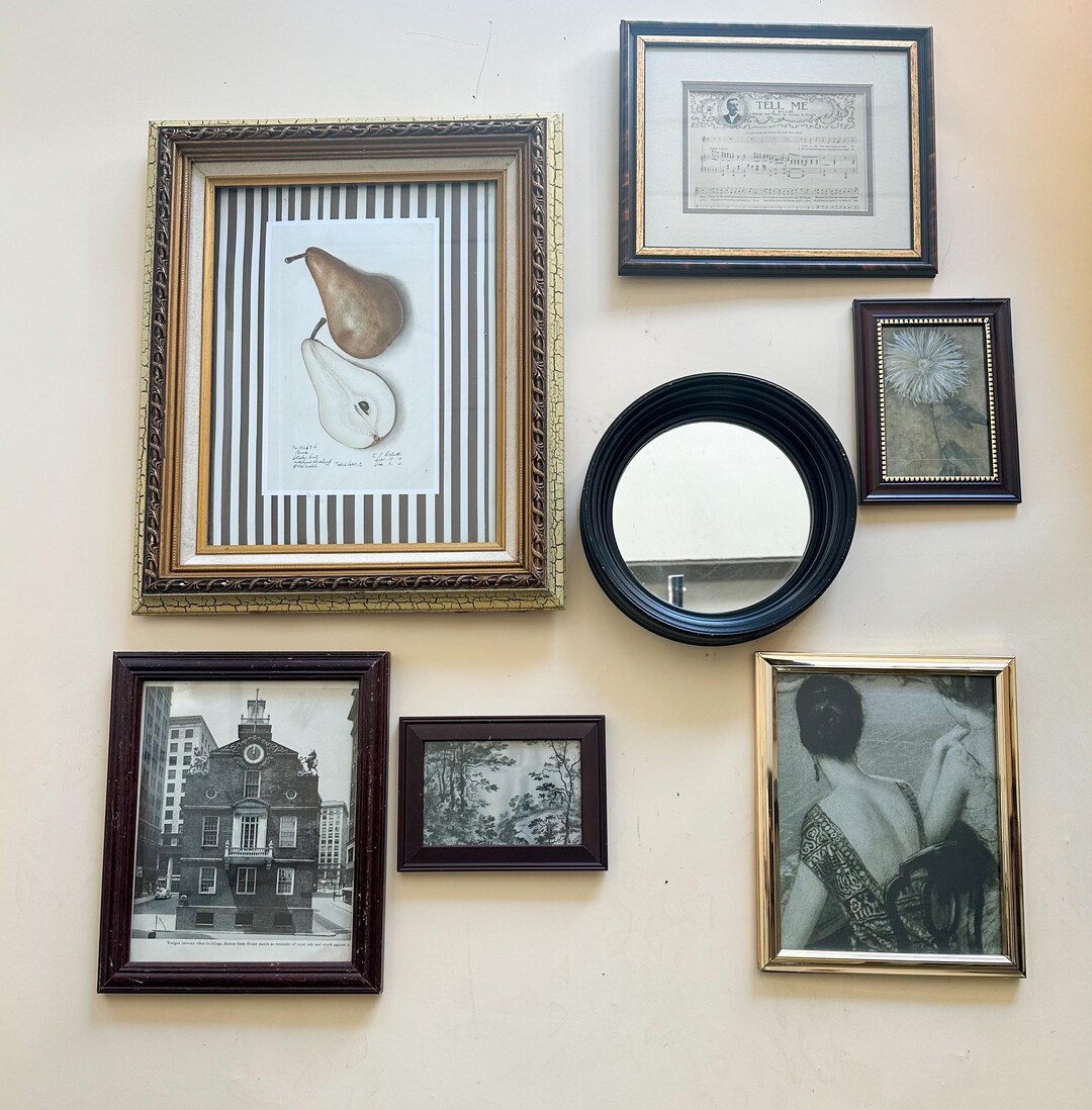 Small Vintage Gallery Wall Set 7 Piece Wall Art Collection Apartment small-vintage-gallery-wall-set-7-piece-wall-art-collection-apartment
