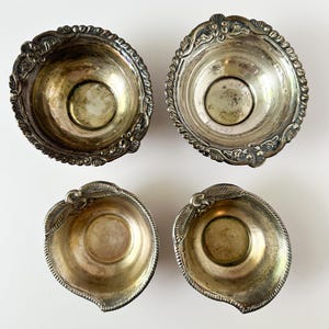 Sheridan Silversmiths Sauce/Dip Bowls – Set of 4, MJ Silver, Vintage Silver-Plated Bowls with 2 Different Designs Vintage Ring Dishes