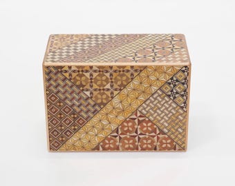 Hakone Puzzle Box 54 +1 Steps | 6 Sun (7.12 inch / 18.1 cm) | Traditional Wooden Secret Box, Himitsu-bako
