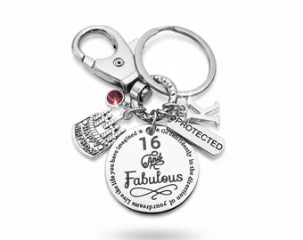 Chaveiro de aniversário "16 e Fabulosa", presente de aniversário de 16 anos para meninas, inicial personalizada com pedra de nascimento, presente de aniversário para adolescentes, chaveiro com pingente protegido