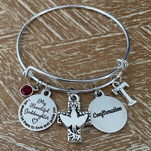 Regalo per la Cresima della figlioccia, braccialetto personalizzato per la Cresima, gioiello religioso, ricordo cattolico per la figlioccia, ciondolo a forma di colomba con croce.