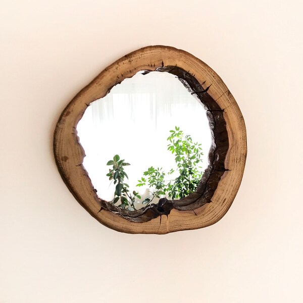 Wandspiegel aus Holz, Baumscheibenspiegel, Runder Holzspiegel, Spiegel Live Edge, Spiegel aus Holzrahmen