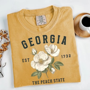 Georgia Tshirt, Cherokee Rose Graphic Tee, The Peach State T-shirt, Vintage Floral State Shirt, Georgia State Flower, Southern Vacation Tee