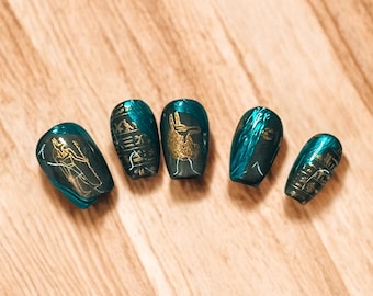 Anubis Press-On Nails: Handmade Egyptian Teal Cat-Eye Nail Art
