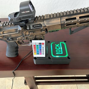 AR15/AR9/Glock Display Stand