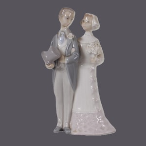 リヤドロ　LLADRO ウェディング　4808 新郎新婦 陶器人形　mー87 Amazon.com: Lladro Porcelain Wedding Day Couple Bride