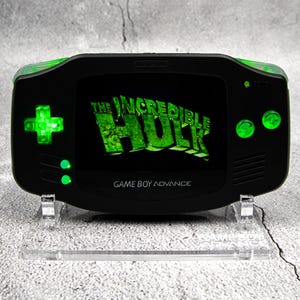 Obsidian Pulse Game Boy Advance IPS M2 édition collector | Boutons RVB | Batterie rechargeable USB-C installée | Étui et écouteurs inclus