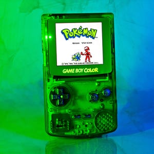 Custom Clear Green Game Boy Color IPS V3 – Chameleon Green Buttons, LED Battery Indicator, Upgrades , Bonus Extras, Retro Gamer Gift