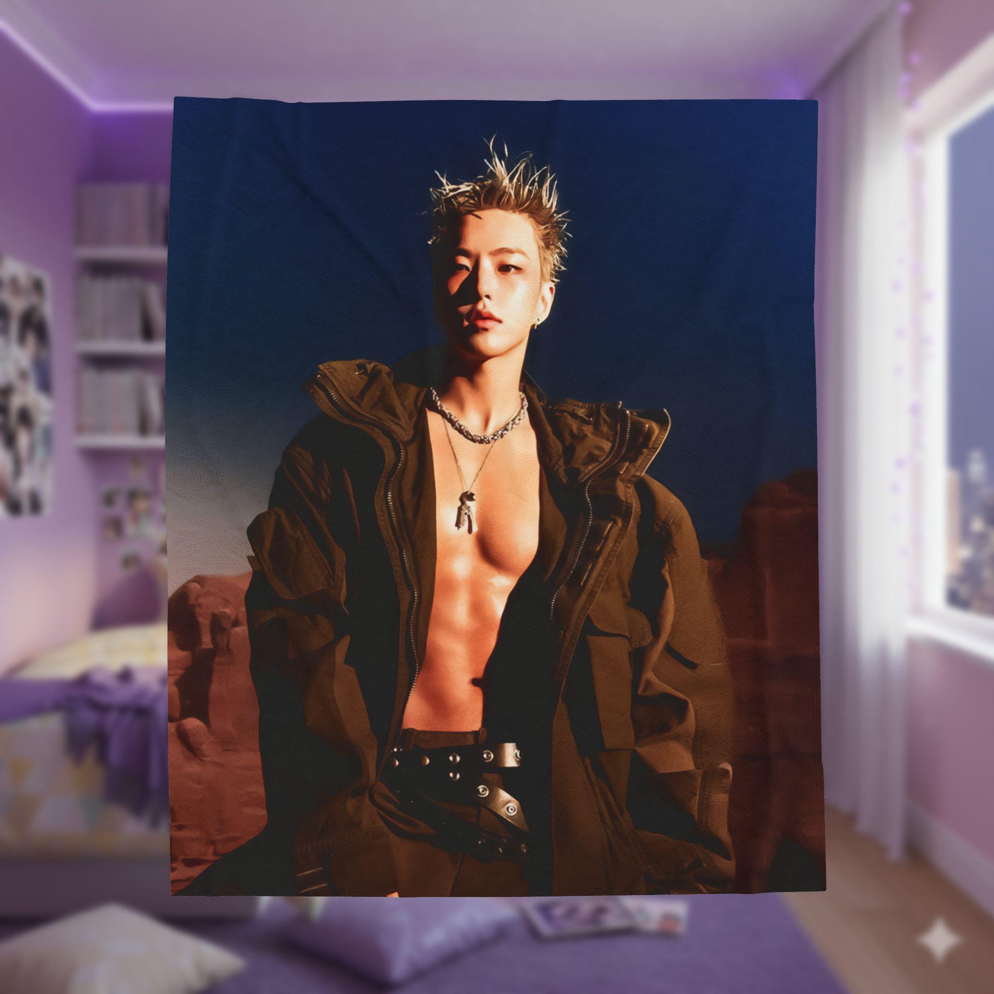 Hoshi Seventeen Blanket - Etsy