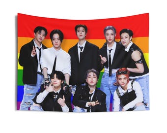 Bannière du drapeau de la fierté gay des membres STRAY KIDS, drapeau Kpop des membres SKZ, photo de groupe Stray Kids, décoration de produits dérivés Kpop, idées cadeaux pour des séjours de fans Kpop Skz
